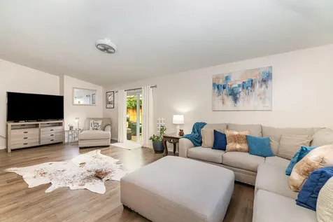 1736 Vista Lake Circle Melbourne FL 32904