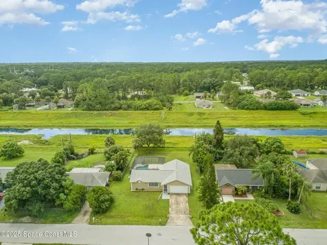 1512 Manzanita Street NW Palm Bay FL 32907