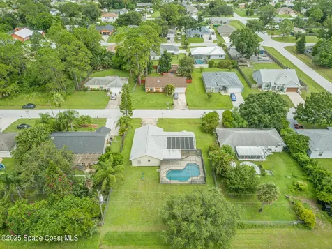 1512 Manzanita Street NW Palm Bay FL 32907