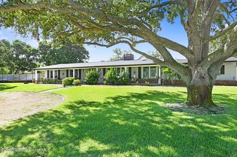 495 Plantation Road Merritt Island FL 32952