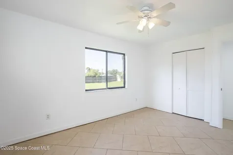 670 Altona Street NW Palm Bay FL 32907