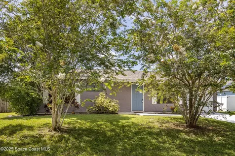 670 Altona Street NW Palm Bay FL 32907