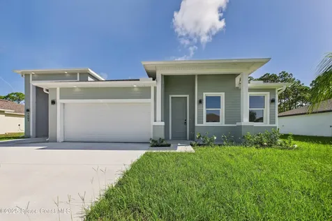 1379 Palau Street SE Palm Bay FL 32909