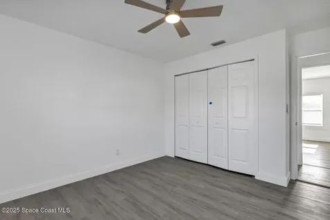 1099 Dusseldorf Avenue NW Palm Bay FL 32907
