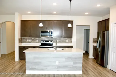443 Biscayne Avenue NW Palm Bay FL 32907