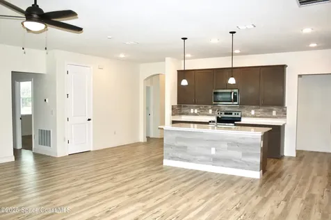 443 Biscayne Avenue NW Palm Bay FL 32907
