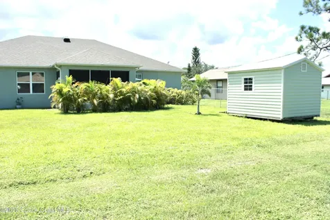 443 Biscayne Avenue NW Palm Bay FL 32907