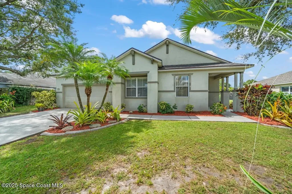 1050 Douglas Street SE Palm Bay FL 32909