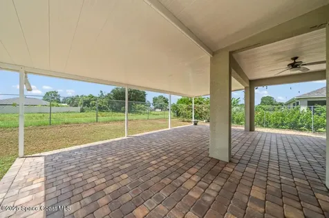 1050 Douglas Street SE Palm Bay FL 32909