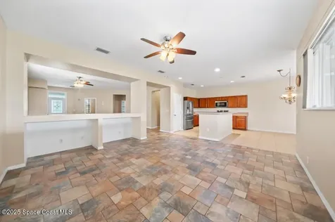 1050 Douglas Street SE Palm Bay FL 32909