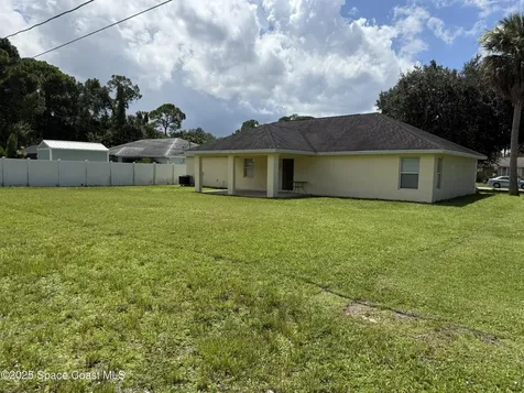 265 Delmonico Street NE Palm Bay FL 32907