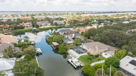 138 Windward Way Indian Harbour Beach FL 32937