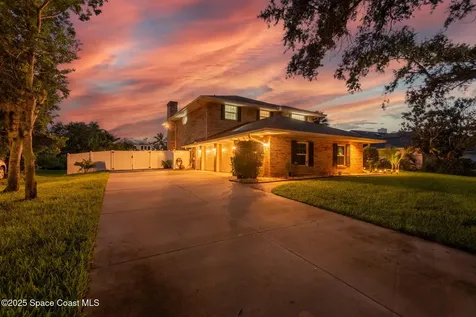 138 Windward Way Indian Harbour Beach FL 32937