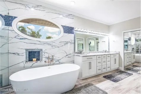 138 Windward Way Indian Harbour Beach FL 32937