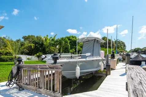 138 Windward Way Indian Harbour Beach FL 32937