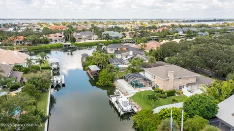138 Windward Way Indian Harbour Beach FL 32937