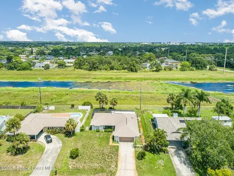 2173 Granville Street NE Palm Bay FL 32907