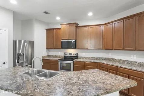 162 Port Royal Court Sebastian FL 32958
