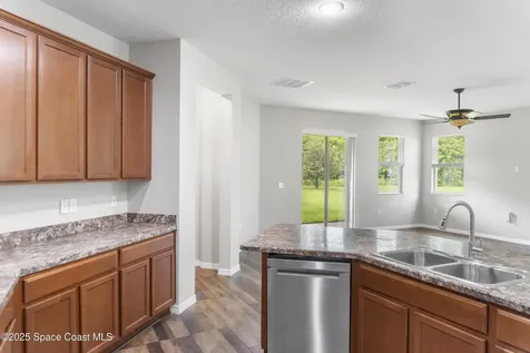 162 Port Royal Court Sebastian FL 32958