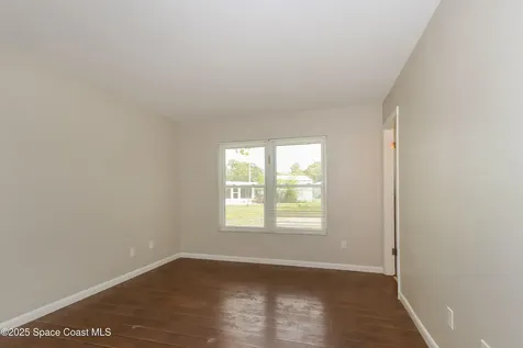 391 SW Homeland Road Port St. Lucie FL 34953