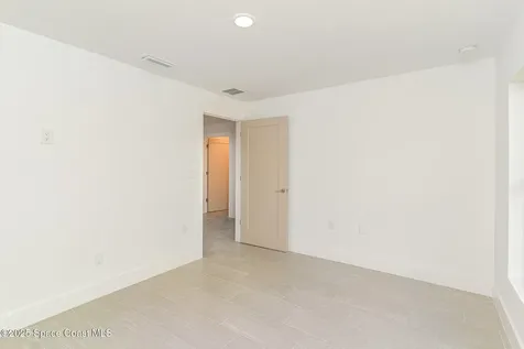 1605 Par Street NE Palm Bay FL 32905