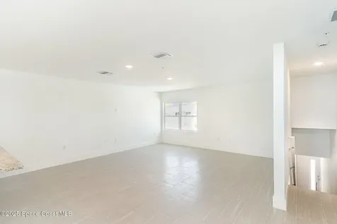 1605 Par Street NE Palm Bay FL 32905