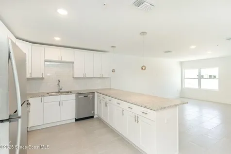 1605 Par Street NE Palm Bay FL 32905