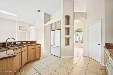 471 Lake Victoria Circle Melbourne FL 32940