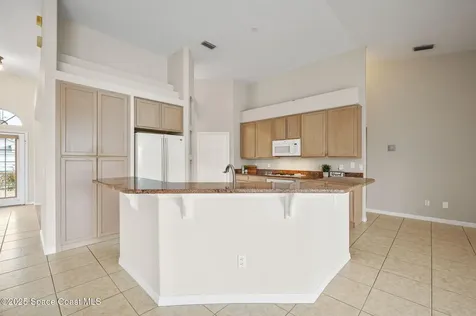 471 Lake Victoria Circle Melbourne FL 32940