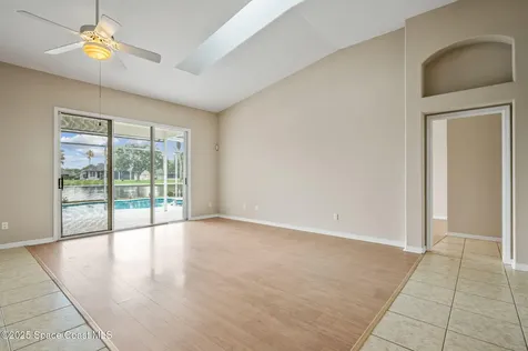 471 Lake Victoria Circle Melbourne FL 32940