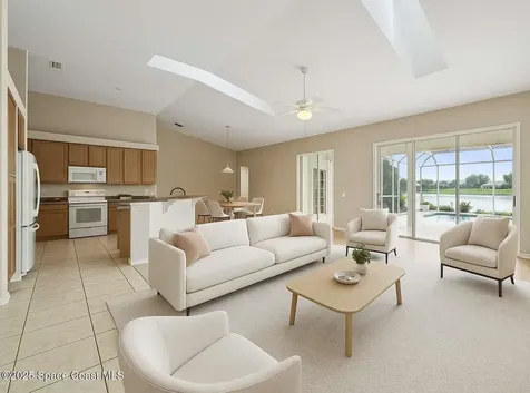 471 Lake Victoria Circle Melbourne FL 32940