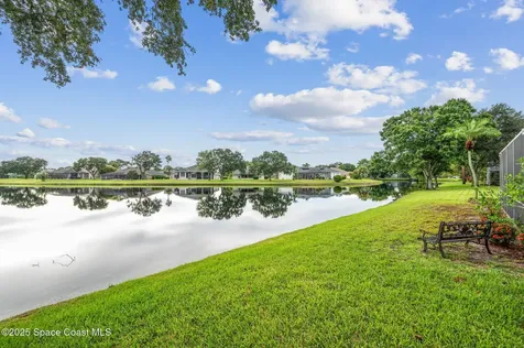 471 Lake Victoria Circle Melbourne FL 32940