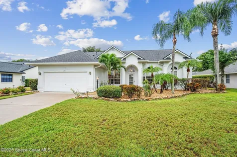 471 Lake Victoria Circle Melbourne FL 32940