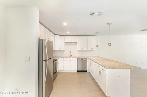 1605 Par Street NE Palm Bay FL 32905