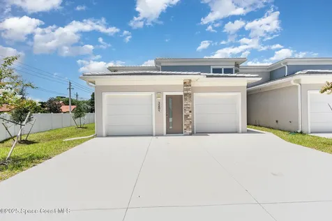 1605 Par Street NE Palm Bay FL 32905
