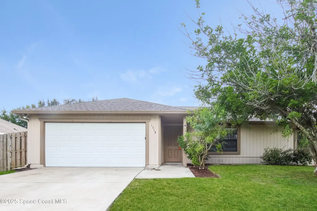1318 Sandusky Street SE Palm Bay FL 32909