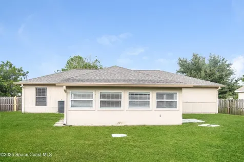 1318 Sandusky Street SE Palm Bay FL 32909