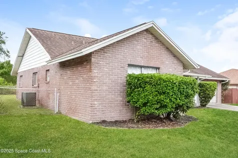 1965 Meadow Lane Titusville FL 32780