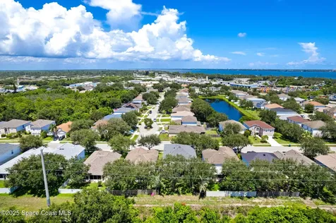 1995 Canopy Drive Melbourne FL 32935