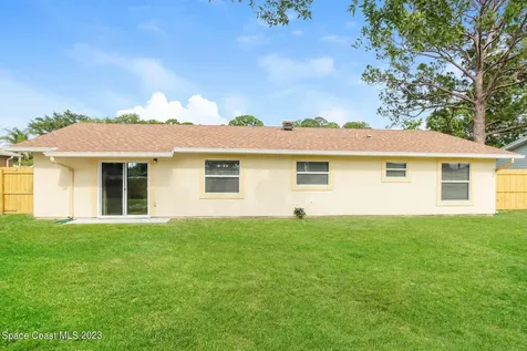 486 Catalina Avenue NW Palm Bay FL 32907