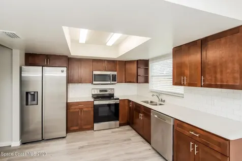 486 Catalina Avenue NW Palm Bay FL 32907
