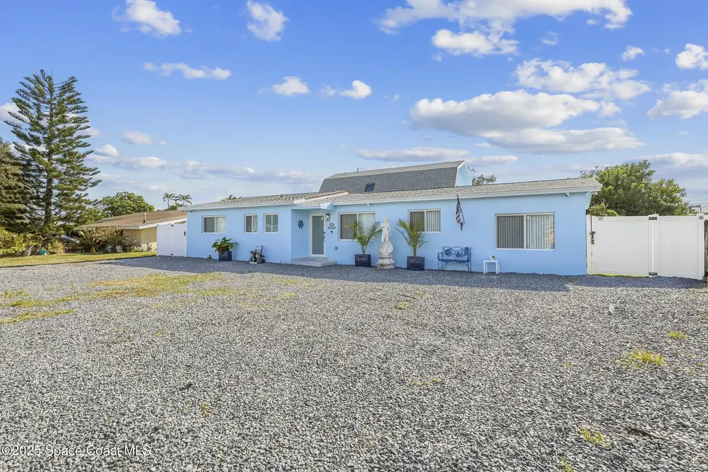 236 NE 3rd Street Satellite Beach FL 32937