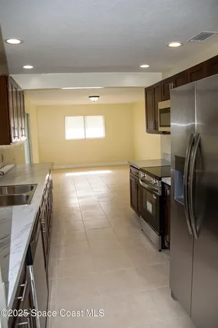 1095 Lynbrook Street NW Palm Bay FL 32907