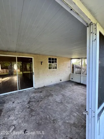 1639 Falk Terrace SE Palm Bay FL 32909