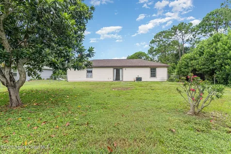 1184 Sapphire Street SE Palm Bay FL 32909
