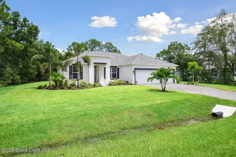 3733 Ornis Court Grant-valkaria FL 32950