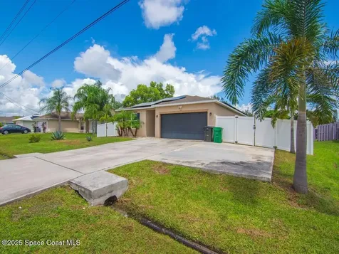 5278 NW North Macedo Boulevard Port St. Lucie FL 34983