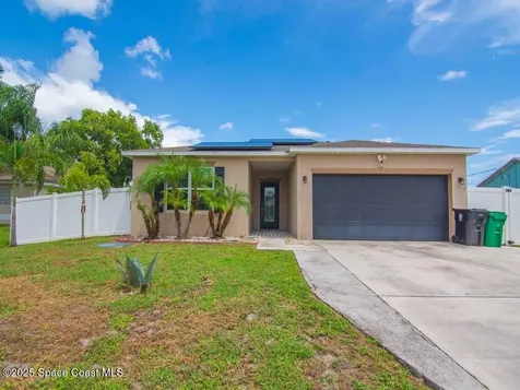 5278 NW North Macedo Boulevard Port St. Lucie FL 34983