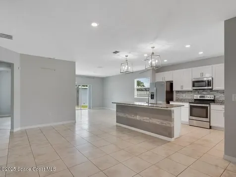 5278 NW North Macedo Boulevard Port St. Lucie FL 34983