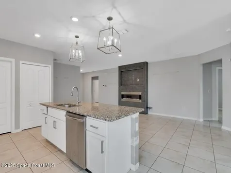 5278 NW North Macedo Boulevard Port St. Lucie FL 34983
